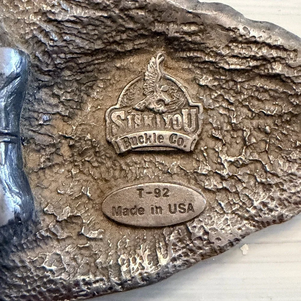 SISKIYOU Buckle Co 1991 Western Arrowhead Eagle Metal Pewter Belt Buckle USA - Picture 4 of 4